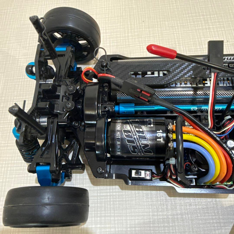 Chargez l'image dans la visionneuse de la galerie, Used Tamiya TT-02 Motul Autech Z Assembled with Sanwa M11X Radio
