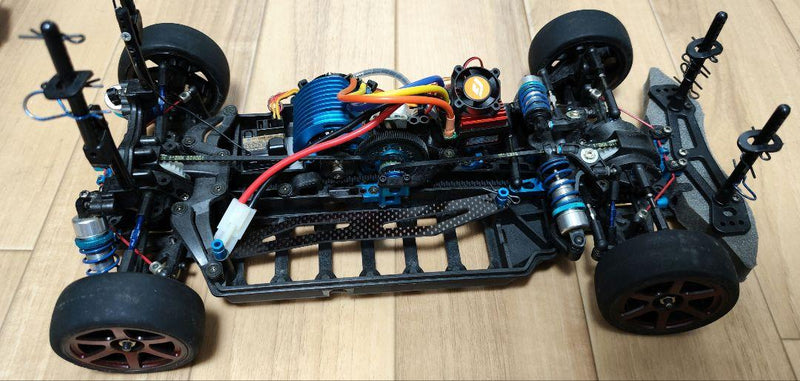 Load image into Gallery viewer, Used Tamiya TA05 IFS Chassis with G-Force Motor & Blazer DSSS 2.4GHz Radio