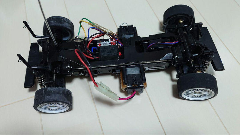 Load image into Gallery viewer, Used Tamiya Calsonic Skyline GT-R TL-01 Chassis RC Car Body Only