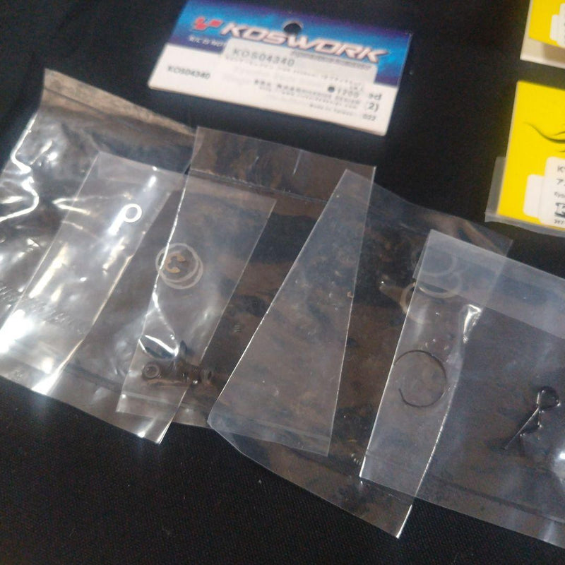 Carica immagine in Galleria Viewer, Tamiya Top Force Assembled Unused with Kyosho & Yokomo Shocks No Servo/ESC - Used