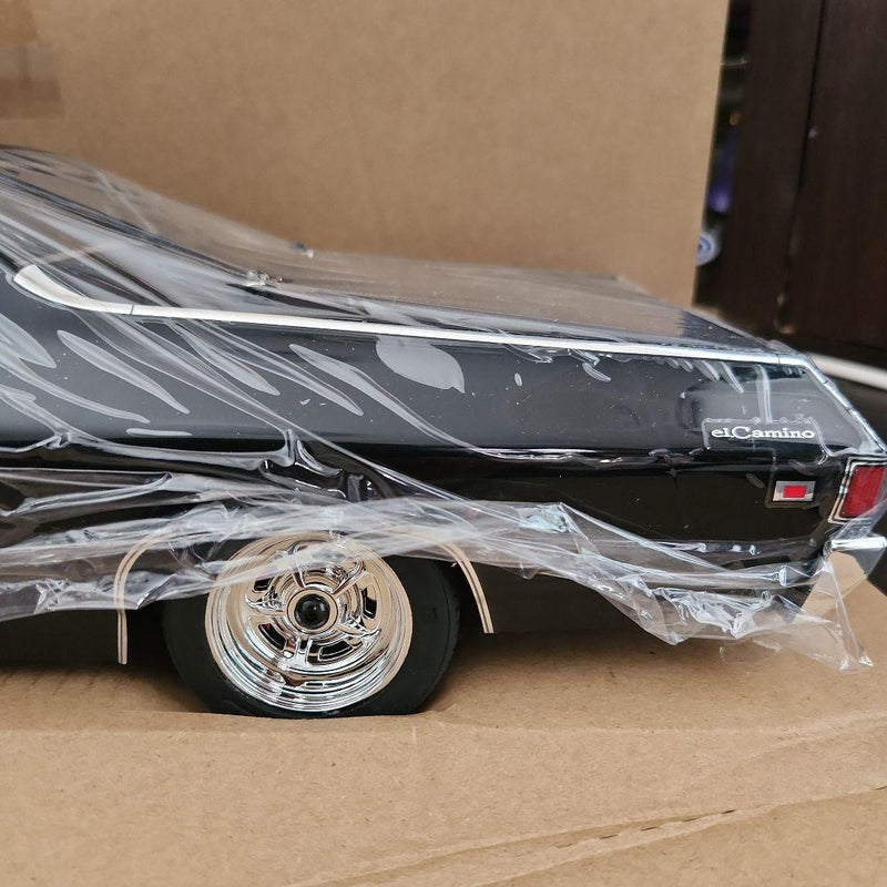 Laden Sie das Bild in Galerie -Viewer, Kyosho El Camino SS 396 1/10 EP 4WD Fazer MK2 FZ02L ReadySet Unused - Used