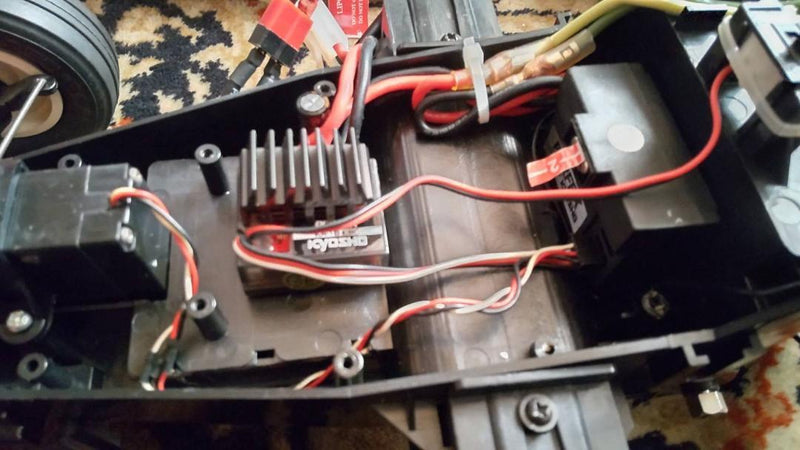 Load image into Gallery viewer, Nikko 1/10 Super Alex Frame Buggy Vintage 1985 Custom w/ Kyosho Electronics - Used