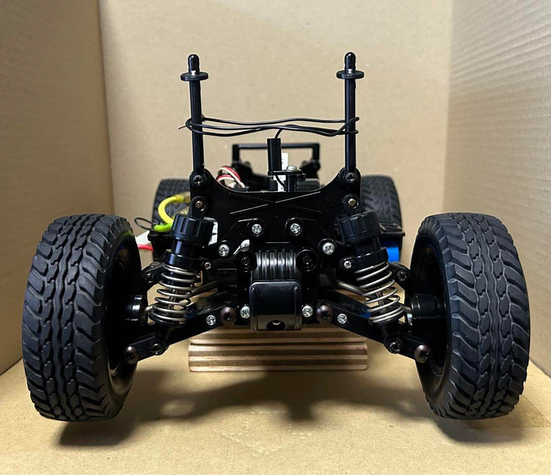 Chargez l'image dans la visionneuse de la galerie, Used Tamiya Hummer M1025 1/12 RC Car with Futaba Transmitter Operation Confirmed