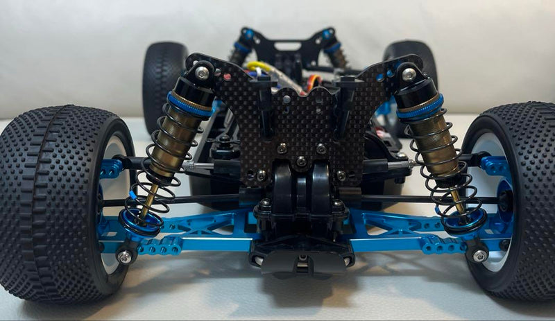 Laden Sie das Bild in Galerie -Viewer, Tamiya TT02BR with Option Parts & Kyosho Syncro 2.4GHz Radio Set No Battery - Used