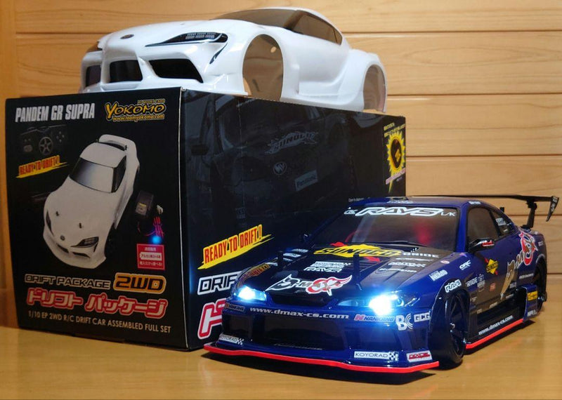 Chargez l'image dans la visionneuse de la galerie, Used Yokomo Drift Package RTR Full Set with D-MAX S15 & GR Supra Bodies