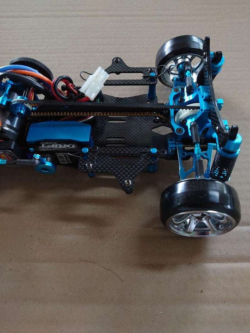 Load image into Gallery viewer, Used Tamiya TA05-VDF II Used with Option Parts and Electronics