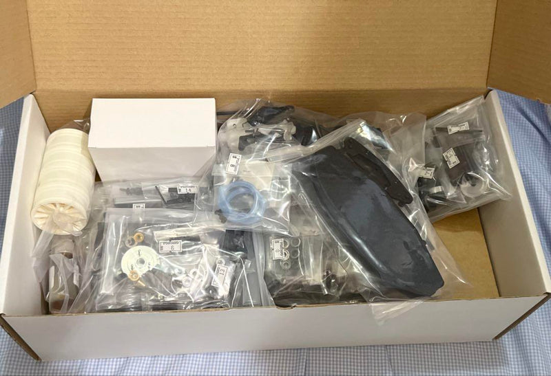 Carica immagine in Galleria Viewer, YOKOMO GT-4W 1/10 4WD GP Touring Car Chassis Kit Engine-less New - Used