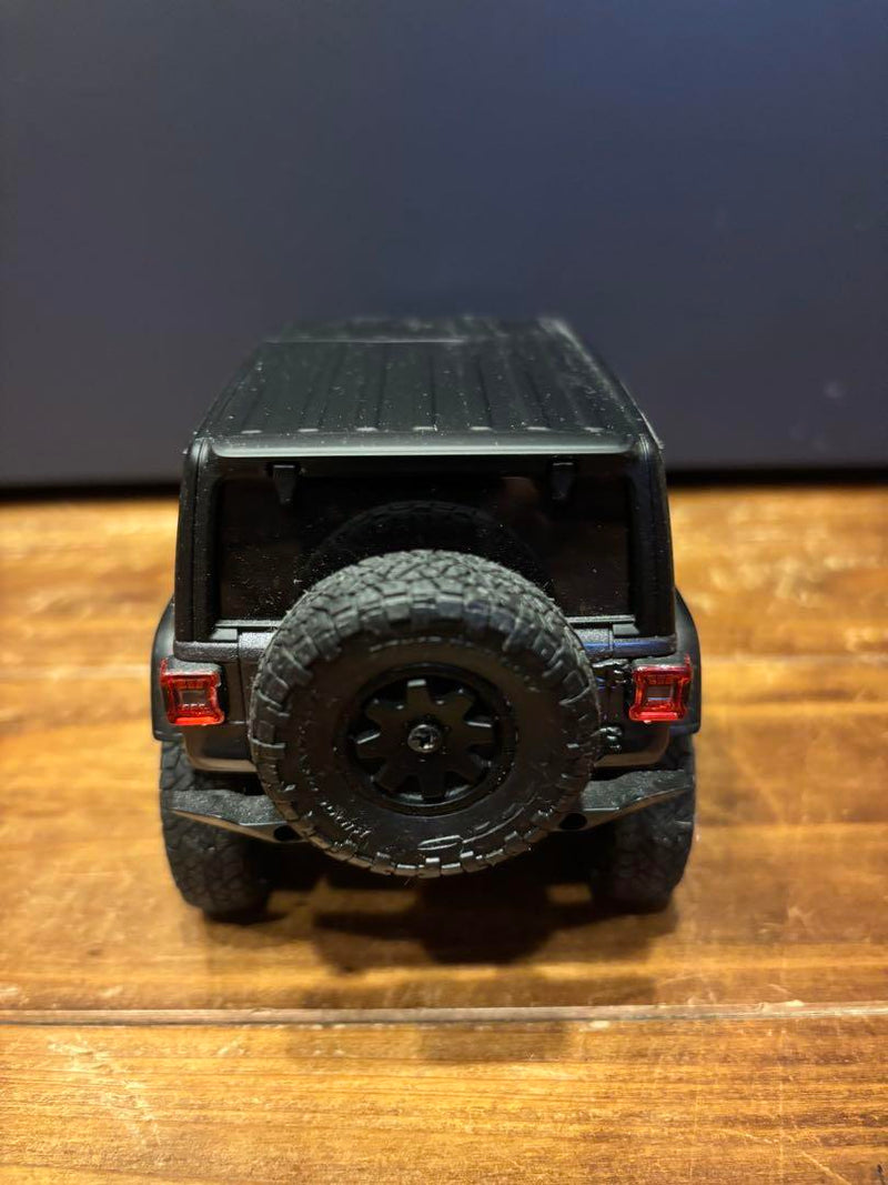 Laden Sie das Bild in Galerie -Viewer, Kyosho Mini-z 4x4 Jeep Wrangler Custom Parts Set Discontinued Color - Used
