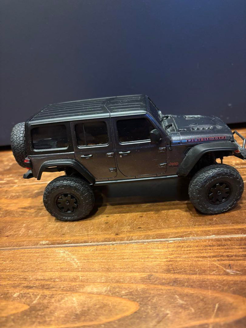 Laden Sie das Bild in Galerie -Viewer, Kyosho Mini-z 4x4 Jeep Wrangler Custom Parts Set Discontinued Color - Used