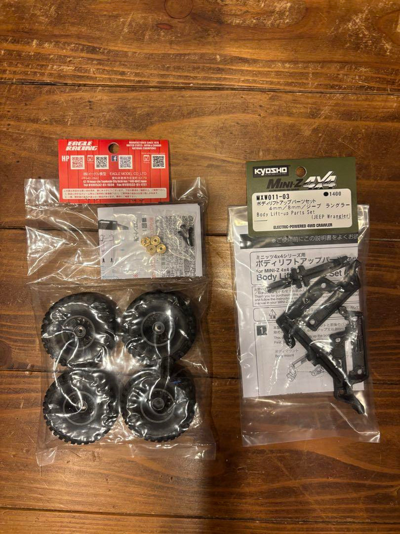 Laden Sie das Bild in Galerie -Viewer, Kyosho Mini-z 4x4 Jeep Wrangler Custom Parts Set Discontinued Color - Used