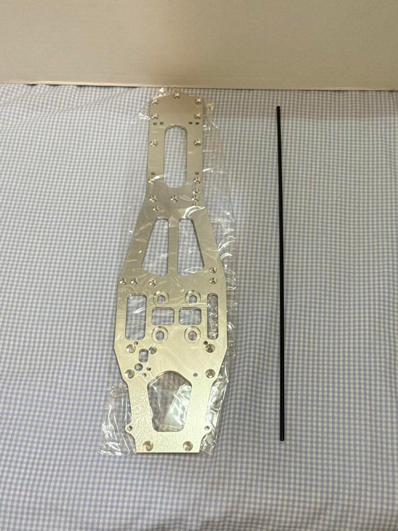 Carica immagine in Galleria Viewer, YOKOMO GT-4R 1/10 GP Touring Car Kit with Taro GT-ONE Body Engine less - Used