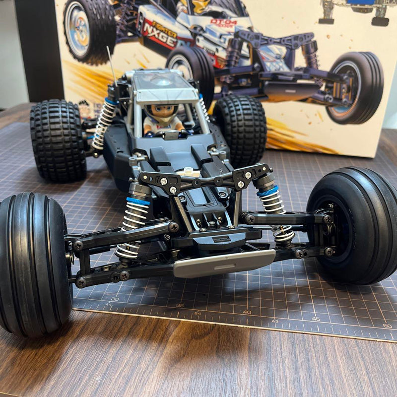 Laden Sie das Bild in Galerie -Viewer, Tamiya Fighter Nexgen DT-04 with Option Parts & Kyosho 2.4GHz Radio Set Unused - Used