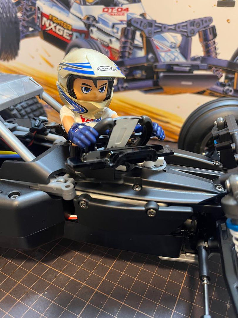 Laden Sie das Bild in Galerie -Viewer, Tamiya Fighter Nexgen DT-04 with Option Parts & Kyosho 2.4GHz Radio Set Unused - Used