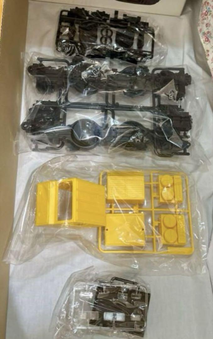 Load image into Gallery viewer, Used Tamiya 1/20 Mammoth Dump Truck 4WD Assembly Kit Unopened