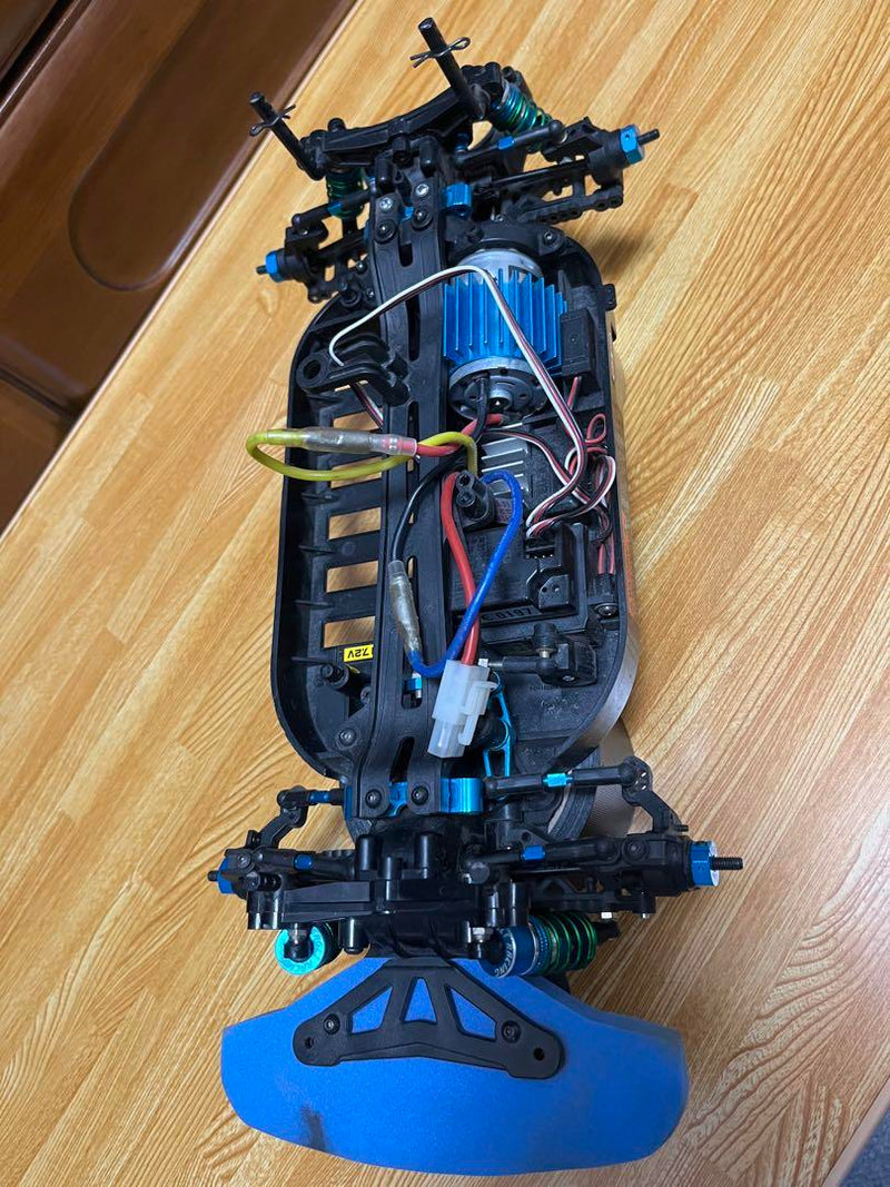 Chargez l'image dans la visionneuse de la galerie, Used Tamiya TT-01E RC Full Set with Many Option Parts and 3 Bodies