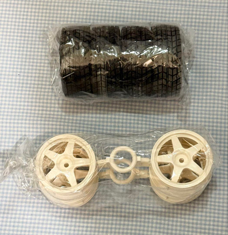 Chargez l'image dans la visionneuse de la galerie, Used Tamiya Mitsubishi Lancer Evolution IV TA03F Belt Drive 4WD Unassembled Kit