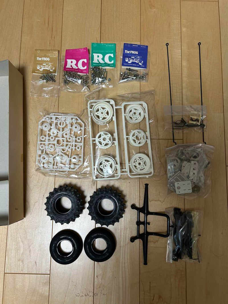 Load image into Gallery viewer, Used Tamiya 1/10 The Mighty Frog RC Kit 1983 Vintage Unassembled