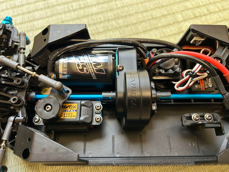 Chargez l'image dans la visionneuse de la galerie, Used Tamiya XV-02 PRO Assembled with Electronics Lightly Used