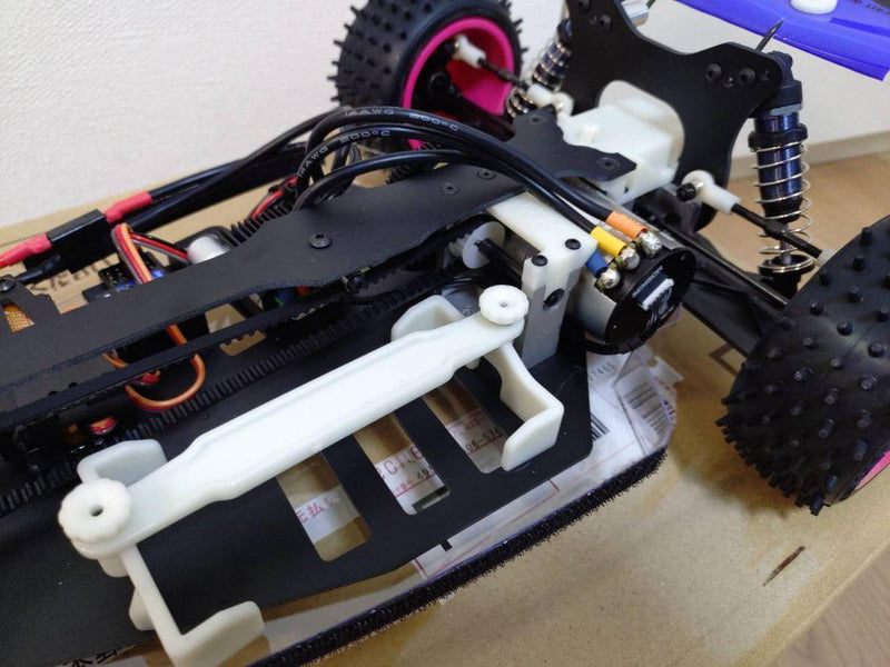 Carica immagine in Galleria Viewer, Yokomo Super Dog Fighter Assembled Unrun Chassis Only - Used