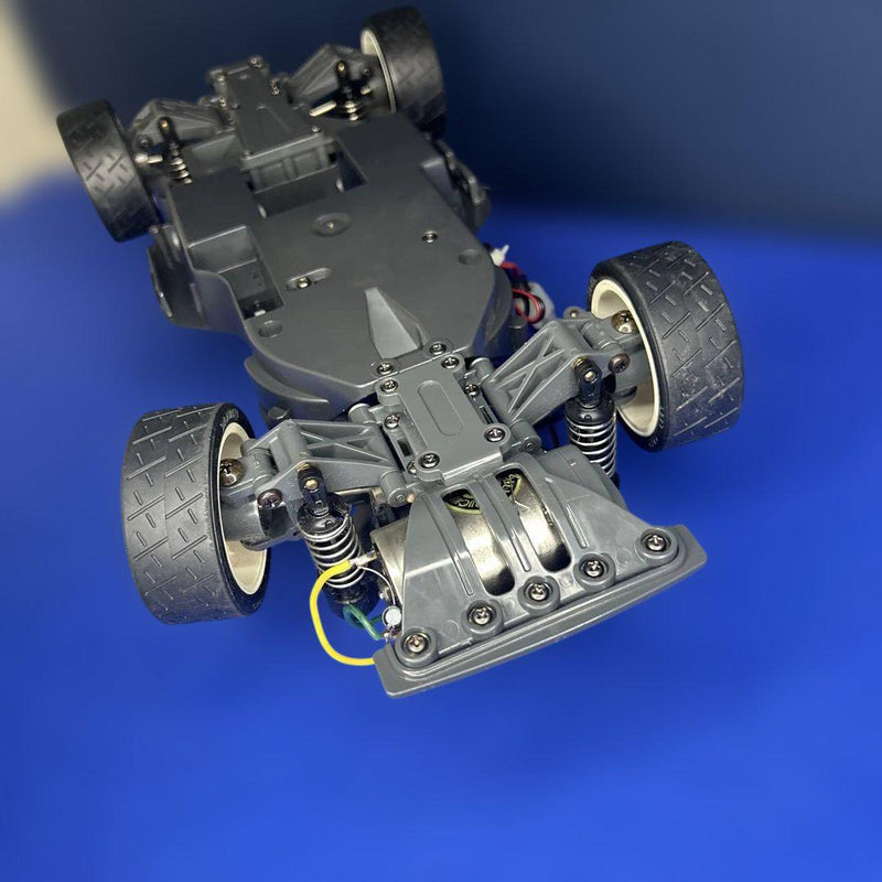 Load image into Gallery viewer, Used Tamiya 1/10 Lancer Evolution V WRC Assembled RC with Sanwa Radio
