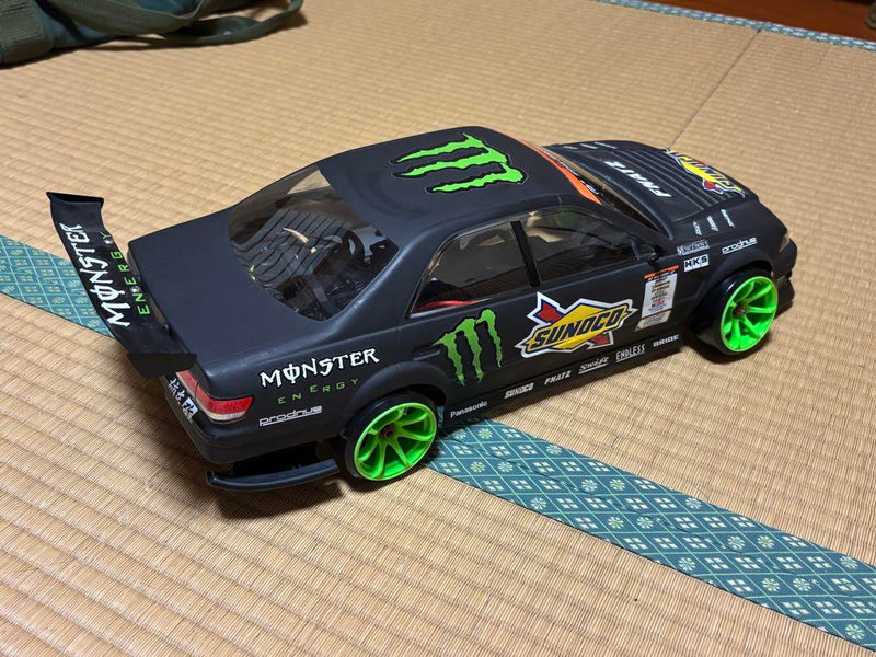 Chargez l'image dans la visionneuse de la galerie, Used YOKOMO YD-2 with Daigo Saito Mark II Body RC Car with Gyro Indoor Used