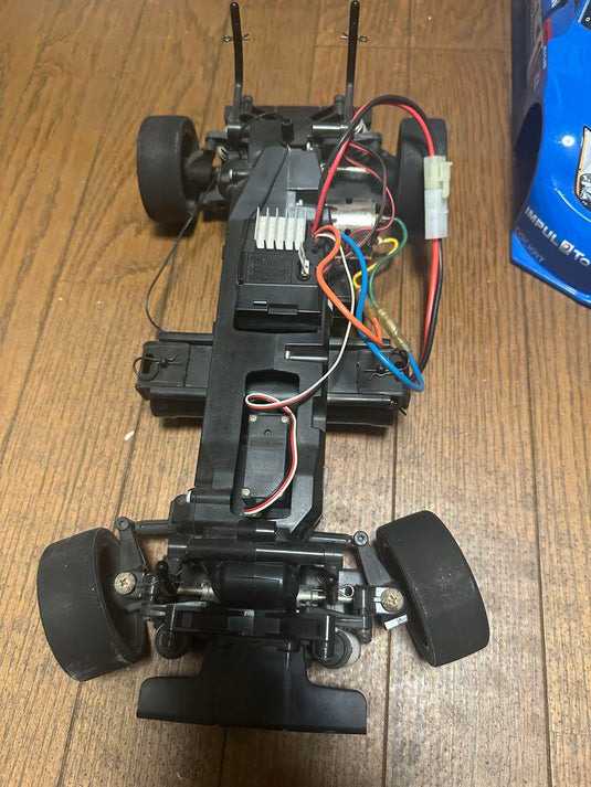 Used Tamiya Calsonic Skyline GT-R R33 RC Car with Z33 Body Set Used