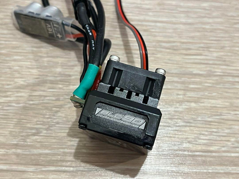 Chargez l'image dans la visionneuse de la galerie, Used YOKOMO YD-2 SX3 Carbon Chassis with Electronics No Receiver