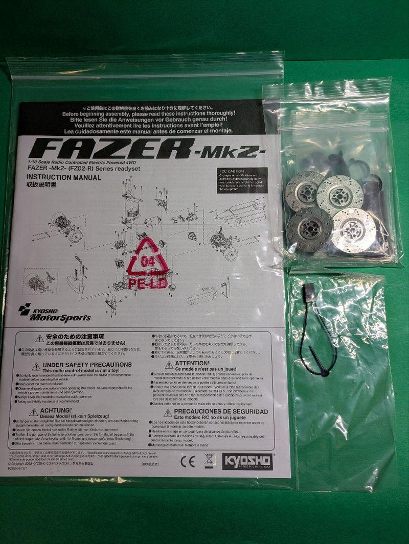 Laden Sie das Bild in Galerie -Viewer, Kyosho FAZER MK2 FZ02-R Subaru Impreza WRC 2002 ReadySet Unused Displayed Only - Used