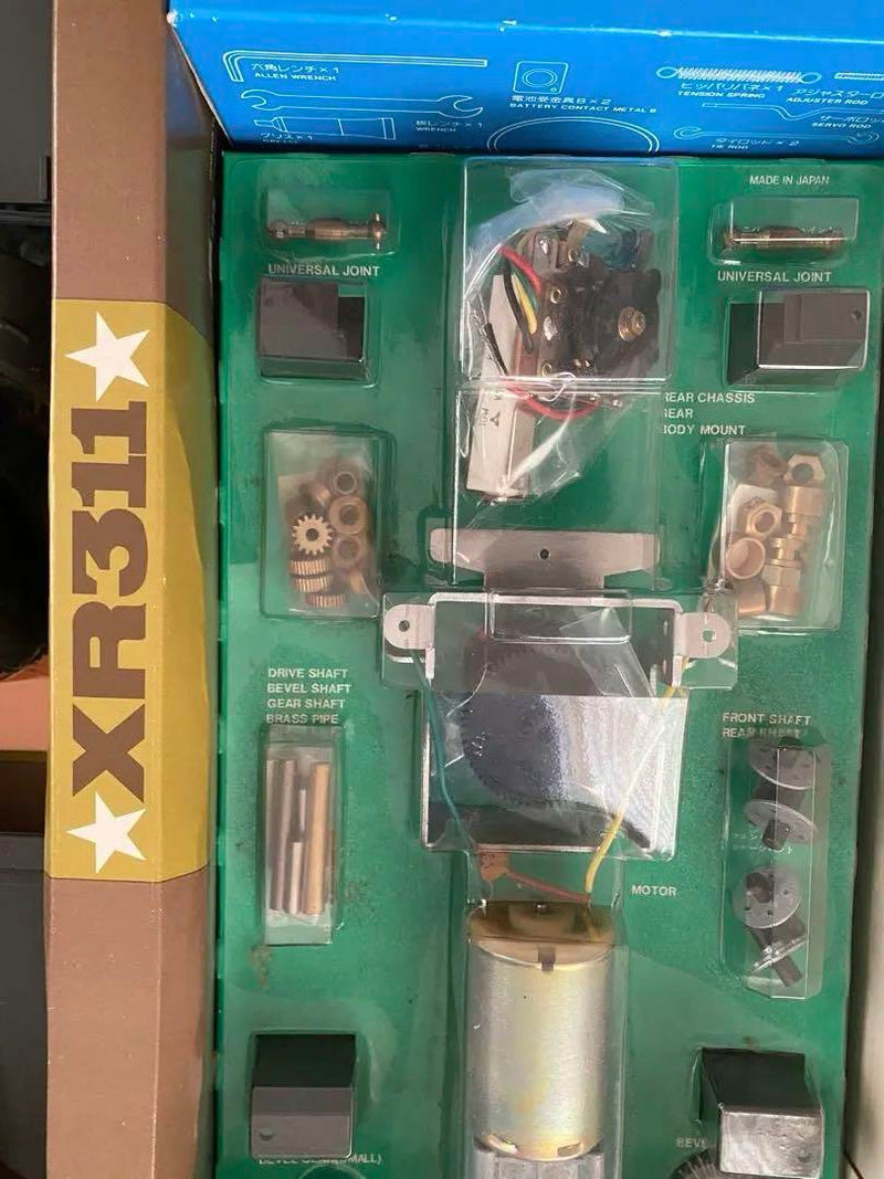 Chargez l'image dans la visionneuse de la galerie, Used Vintage 1977 Tamiya 1/12 XR311 Combat Buggy RC Kit Unassembled Unopened