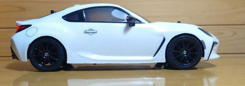 Chargez l'image dans la visionneuse de la galerie, Used Tamiya Toyota GR86 White Assembled Full Set with Sanwa MX-6 Transmitter Unused