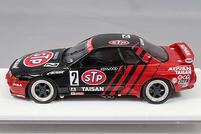 Cargue la imagen en el visor de la galería, VISION VM228 Nissan STP Taisan GT-R Gr.A JTC Autopolis 1993 winner Make Up 1/43 VM228