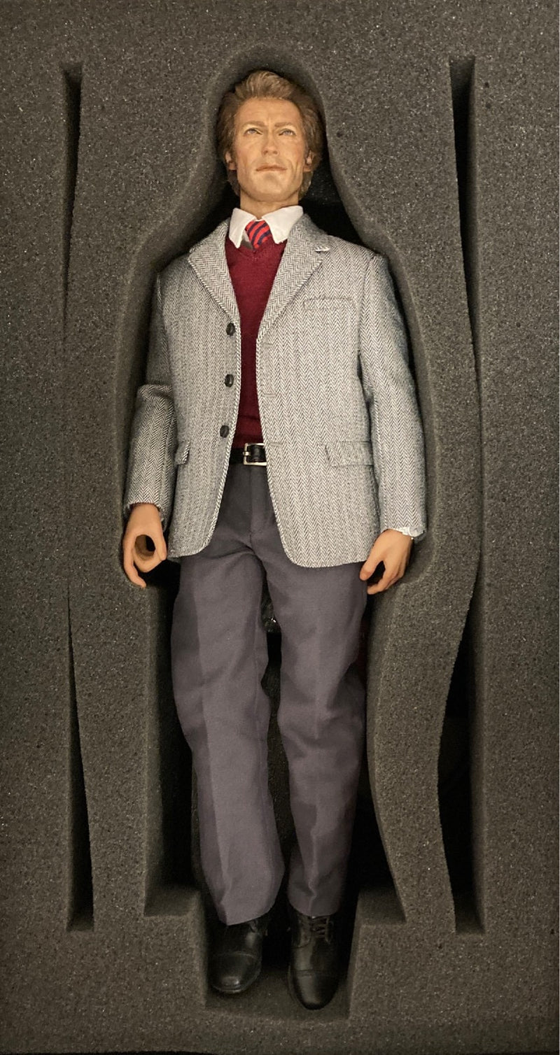 Carica immagine in Galleria Viewer, Cult King Collection of Handmade Inspector 44 (Full Set) 1/6 Scale - Used
