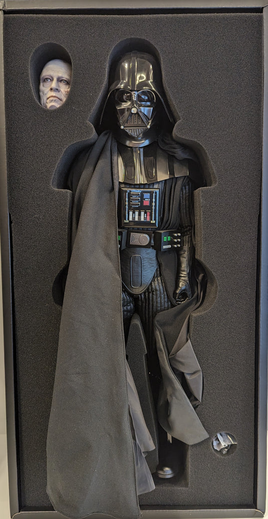 Hot Toys 1/4 Quarter Scale Darth Vader (Special Edition) QS013B - Used