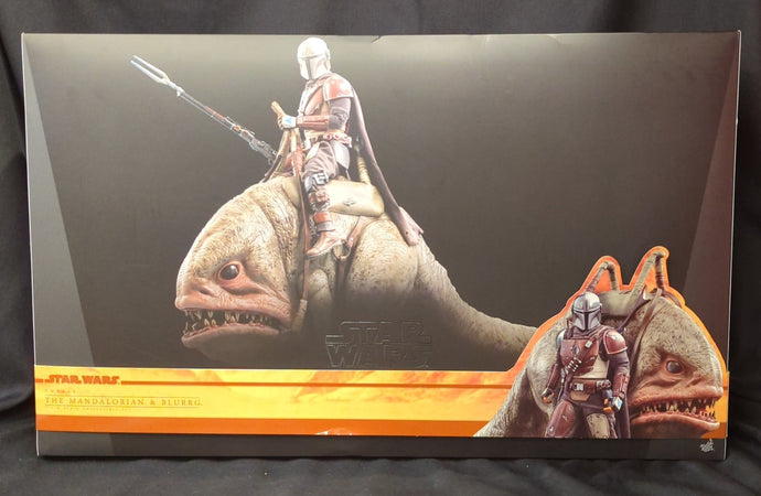 Hot Toys Television Masterpiece The Mandalorian & Blurrg TMS046 - Used