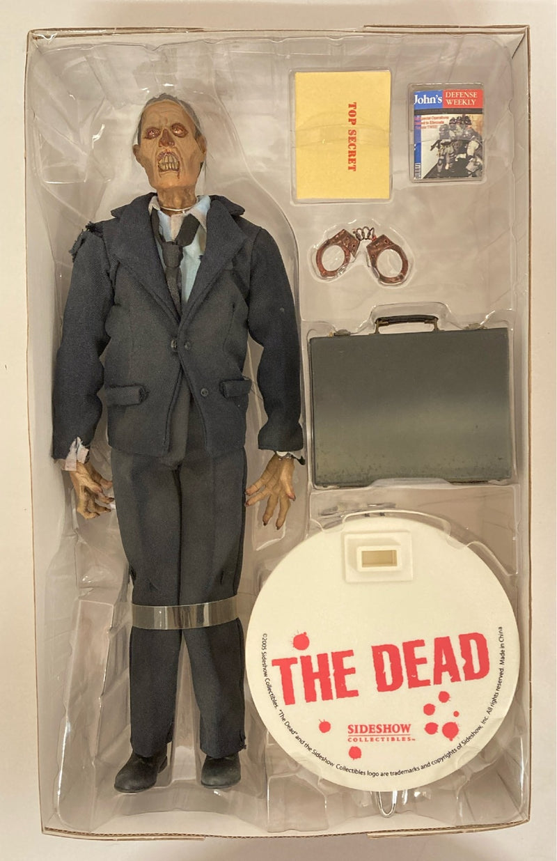 Laden Sie das Bild in Galerie -Viewer, Sideshow The Dead Subject 560 12-Inch Figure - Used
