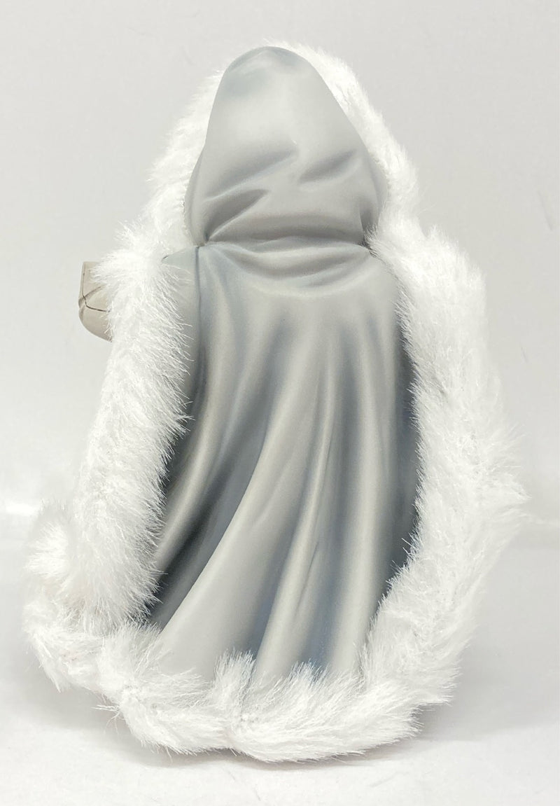 Chargez l&#39;image dans la visionneuse de la galerie, Gentle Giant Collectible Mini Bust Padme Amidala (Snow Bunny) - Used
