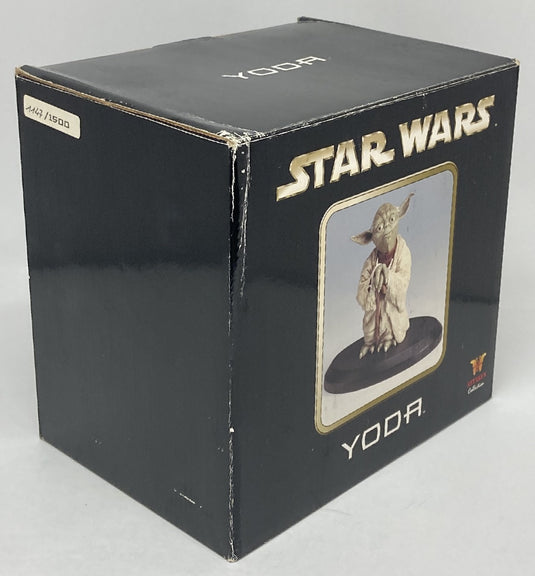 Attakus Art Collector Statue Yoda (Episode V) - Used