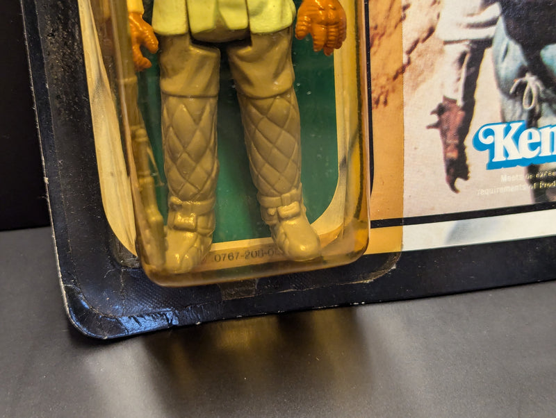 Laden Sie das Bild in Galerie -Viewer, Vintage Kenner Star Wars Nikto 3.5-Inch Action Figure (4-LOM Card) - Used
