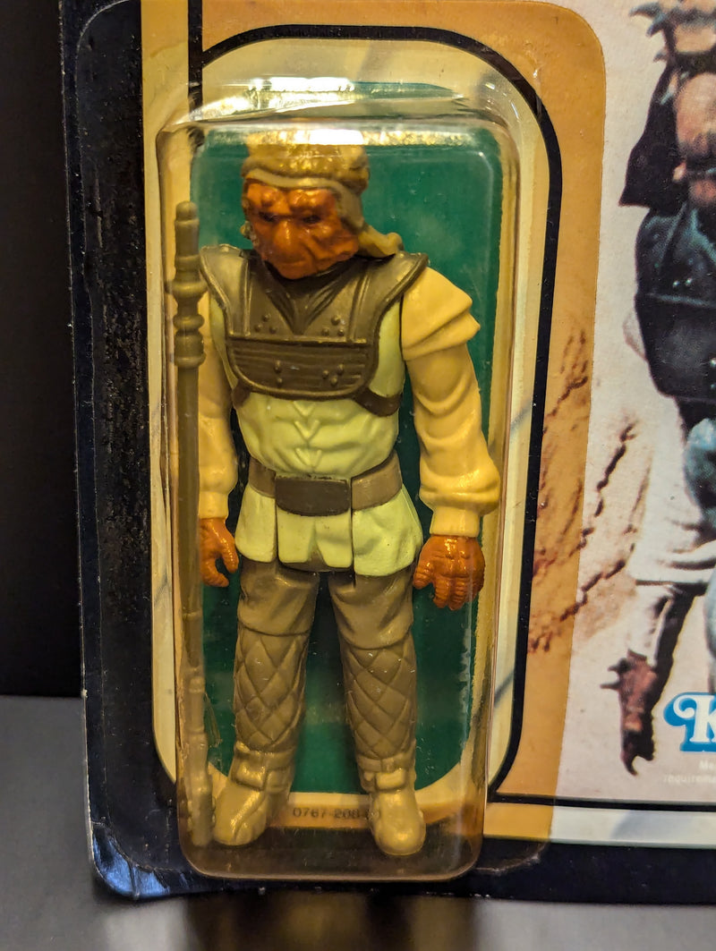 Laden Sie das Bild in Galerie -Viewer, Vintage Kenner Star Wars Nikto 3.5-Inch Action Figure (4-LOM Card) - Used
