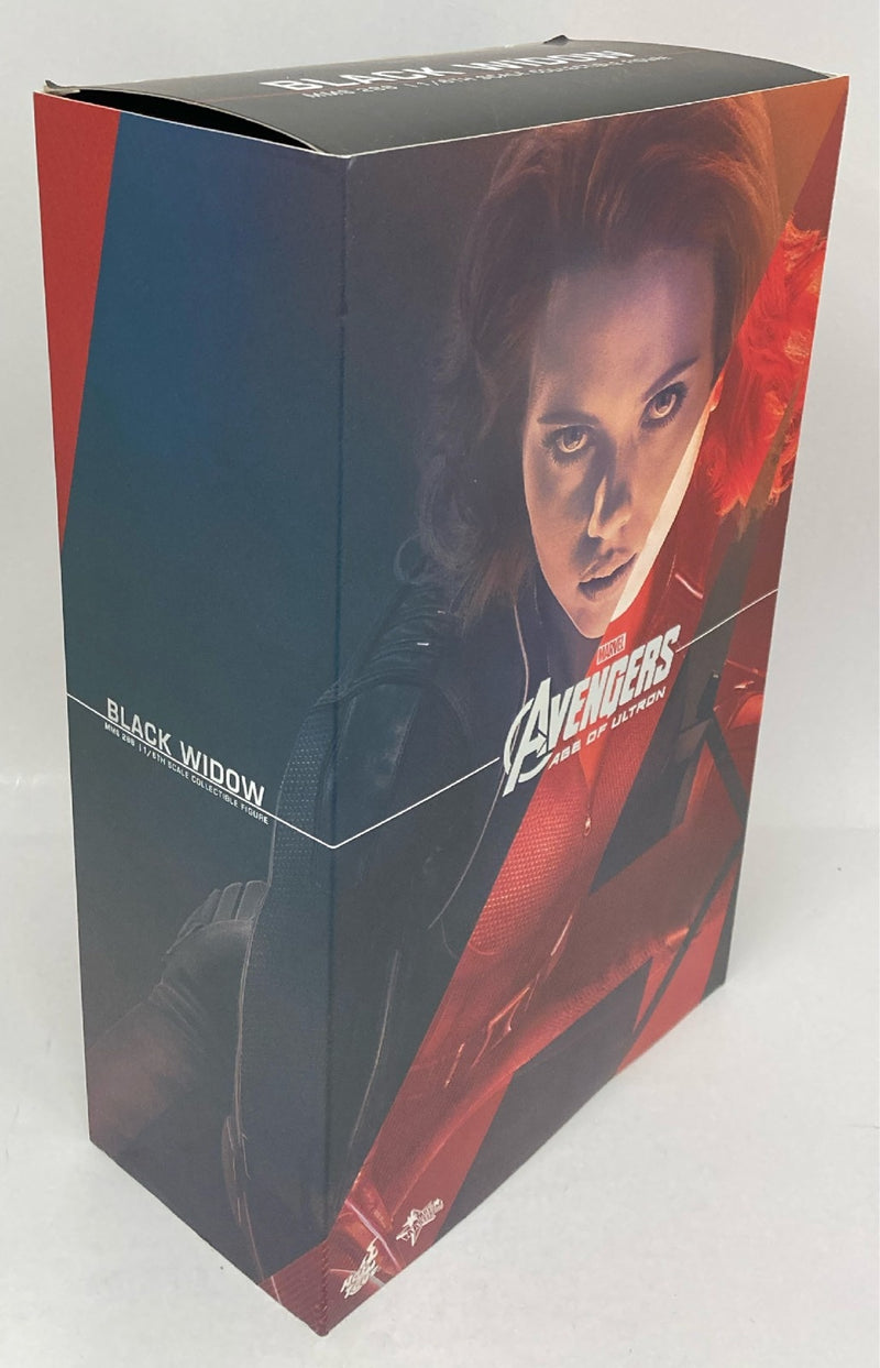 Carica immagine in Galleria Viewer, Hot Toys Movie Masterpiece Black Widow MMS288 - Used
