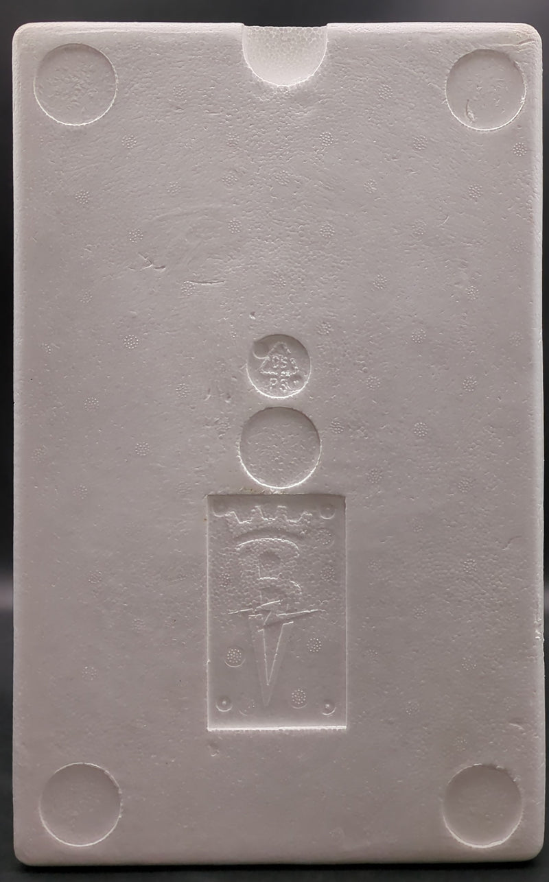 Laden Sie das Bild in Galerie -Viewer, Bowen Designs Emma Frost White Queen Painted Statue (Clear Version) - Used
