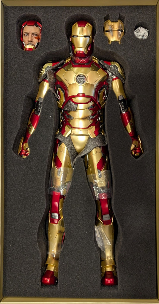 Hot Toys 1/4 Quarter Scale Iron Man Mark XLII (42) Special Edition QS008 - Used