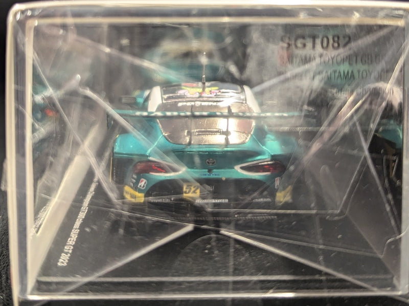 Laden Sie das Bild in Galerie -Viewer, Spark model 1/43 Saitama Toyopet GB GR Supra GT #52 Green Brave GT300 Super GT - Used
