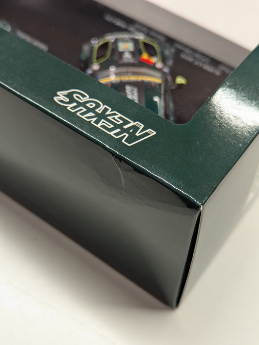 Spark Model 1/43 D'station Racing Aston Martin Vantage AMR GT3 Super GT Taikyu Set - Used
