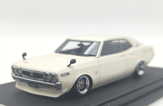 ignition model 1/43 Hayashi Wheel Nissan Laurel 2000SGX (C130) White - Used