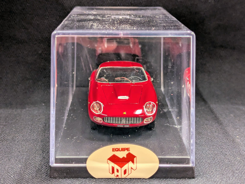 Carica immagine in Galleria Viewer, Tron Models 1/43 Bee Bop F.275GTB ch 6021 GT No.422 Maglione 1965 - Used
