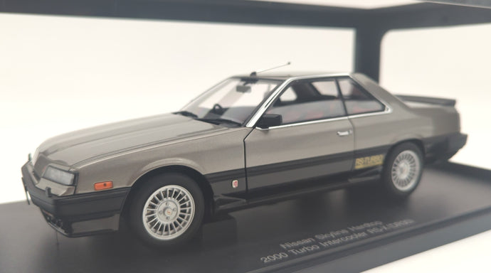 AUTOart Millennium 1/18 Nissan Skyline Hardtop 2000 Turbo RS-X DR30 Grey - Used