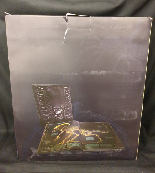 Weyland-Yutani Corp Alien Collector's Edition Book 