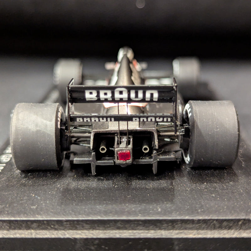 Laden Sie das Bild in Galerie -Viewer, Spark Model 1/43 Braun Tyrrell Honda 020 Japanese GP 1991 Epson #3 RG002 - Used
