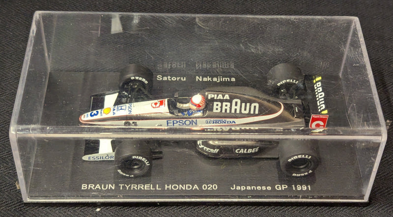 Laden Sie das Bild in Galerie -Viewer, Spark Model 1/43 Braun Tyrrell Honda 020 Japanese GP 1991 Epson #3 RG002 - Used
